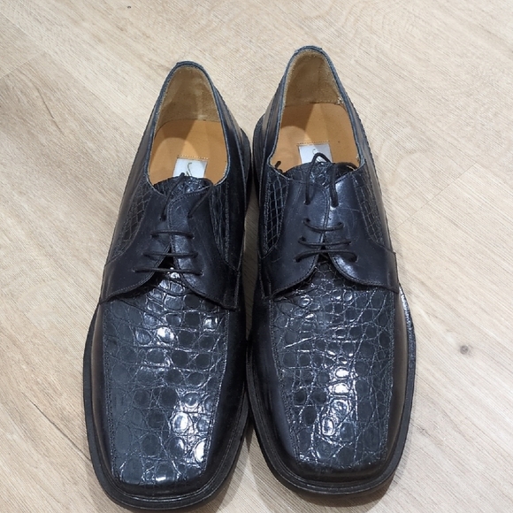 Mezlan Black Crocodile Oxford Shoes